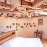 La Léotardie bride and groom's room in the Pigeonnier