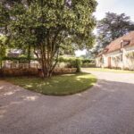 exterior view La Leotardie
